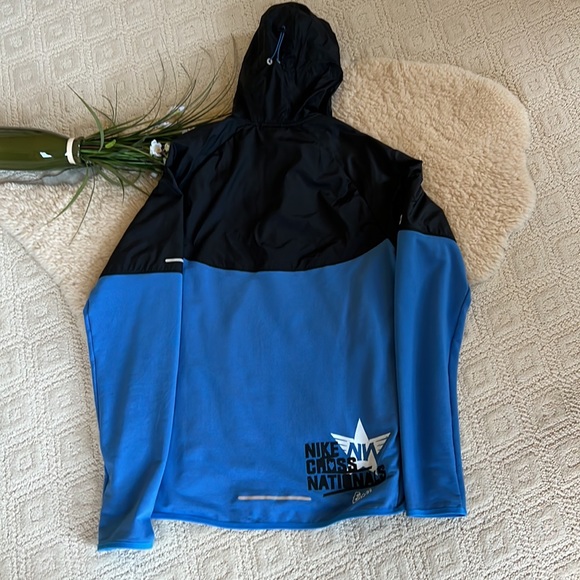 Nike Dri-fit Cross Country Jacket with hood size M - Picture 7 of 9